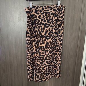 SHEIN Leopard Print Pencil Skirt